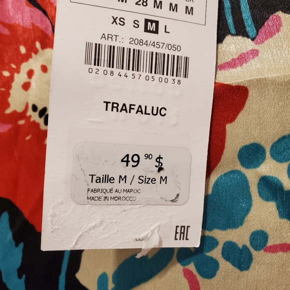 Zara Dress floral - Picture 3 of 4